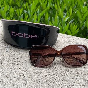 NWT bebe Brown Sunglasses with Gold Accent in Case